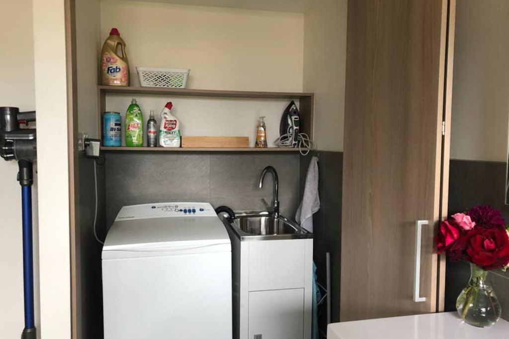 The Snug Premium 1Br Self Contained Apartment Free Netflix Korumburra 외부 사진